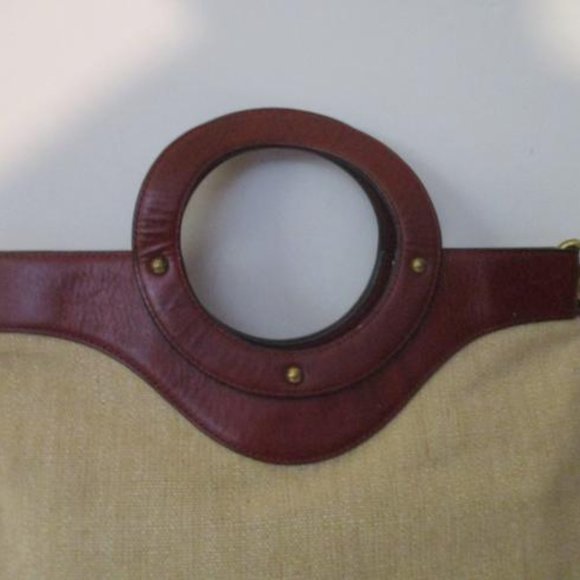 **Etienne Aigner Clutch 2-way Hoop Handle Satchel Clutch - Picture 2 of 10